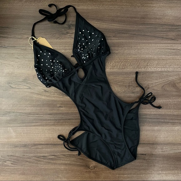 Vintage Other - Vintage Halterneck One Piece Swimsuit